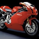 Ngeliat Ducati 999… jadi deg-deg seeer neh…!!!