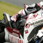 Gara-gara stuck throttle,… Casey Stoner ndlosooor… Honda gagal memenangkan race Suzuka 8 hours …???