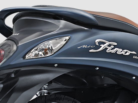 Yamaha Fino Grande rear view