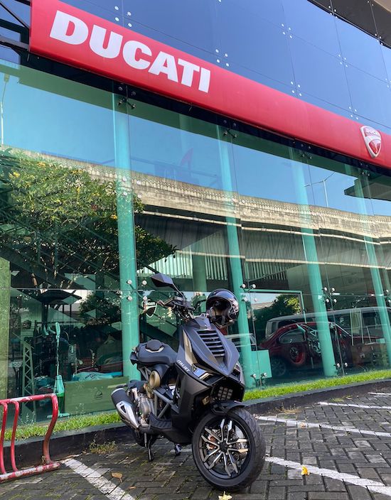 Italjet Dragster at Ducati Indonesia