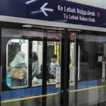 Beruntung MRT Indonesia mengadopsi MRT dari Jepang,… nggak ada beda sama-sama bersih dan rapiii …???