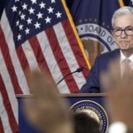 The Fed turunkan suku bunga dan nyerah akan printing money,… dunia rame-rame borong emaaas …???