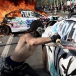 Kerusuhan di Los Angeles meluas,… bukti kebijakan imigrasi Trump mulai banyak ditentang …???
